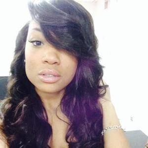 Meet your Posher, Crystal